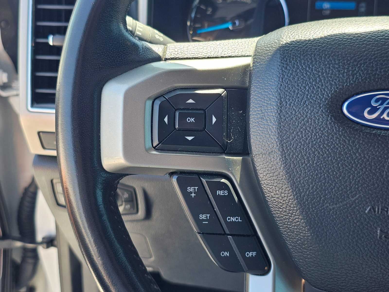 2022 Ford Super Duty F-350 SRW XL
