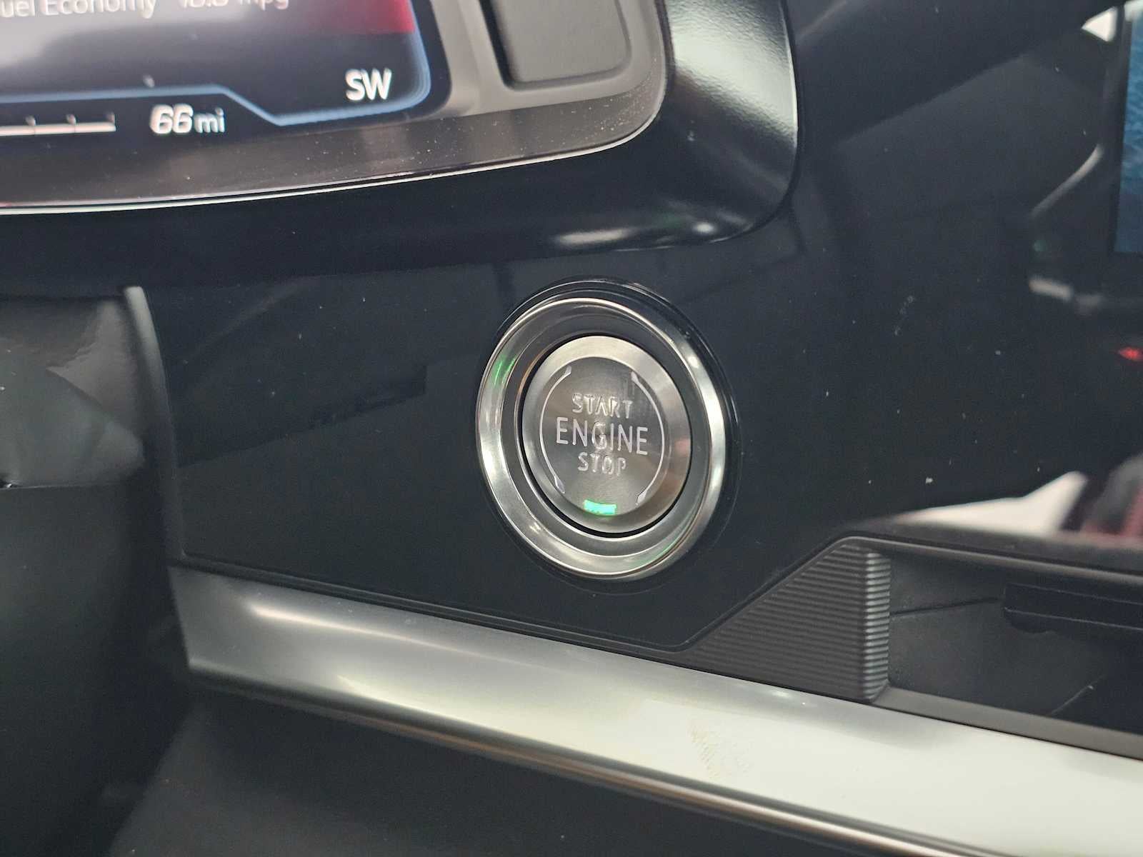 2025 Chevrolet Corvette E-Ray 1LZ