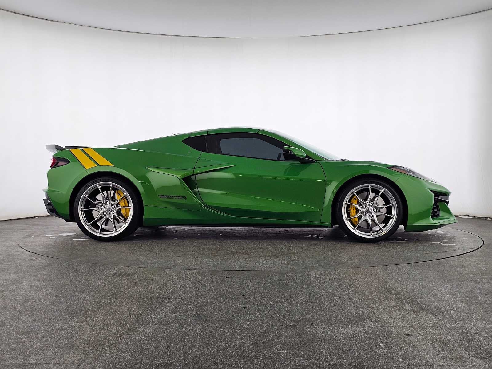 2027 Chevrolet Corvette Grand Sport 2LT
