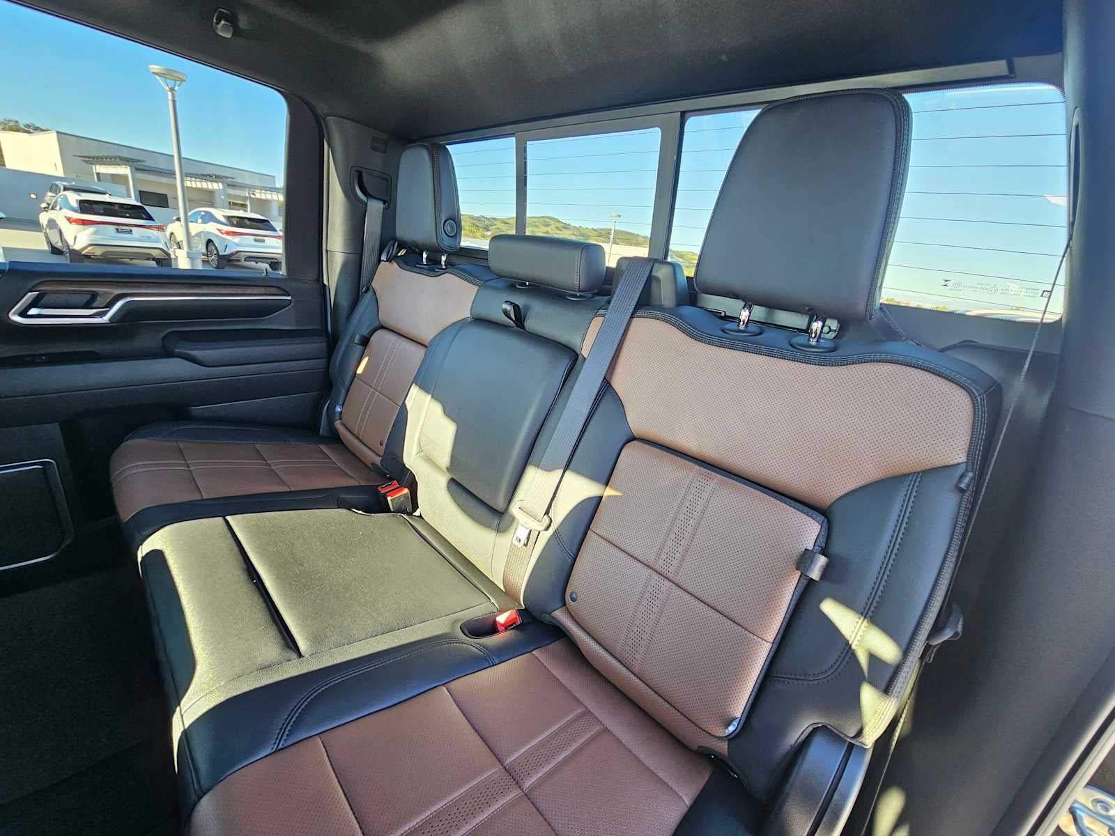 2025 Chevrolet Silverado 3500 HD High Country