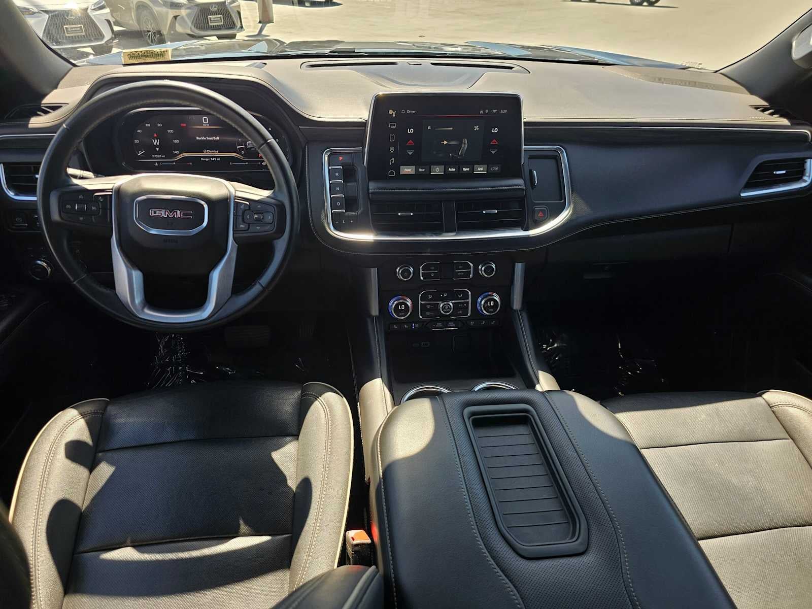 2024 GMC Yukon SLT