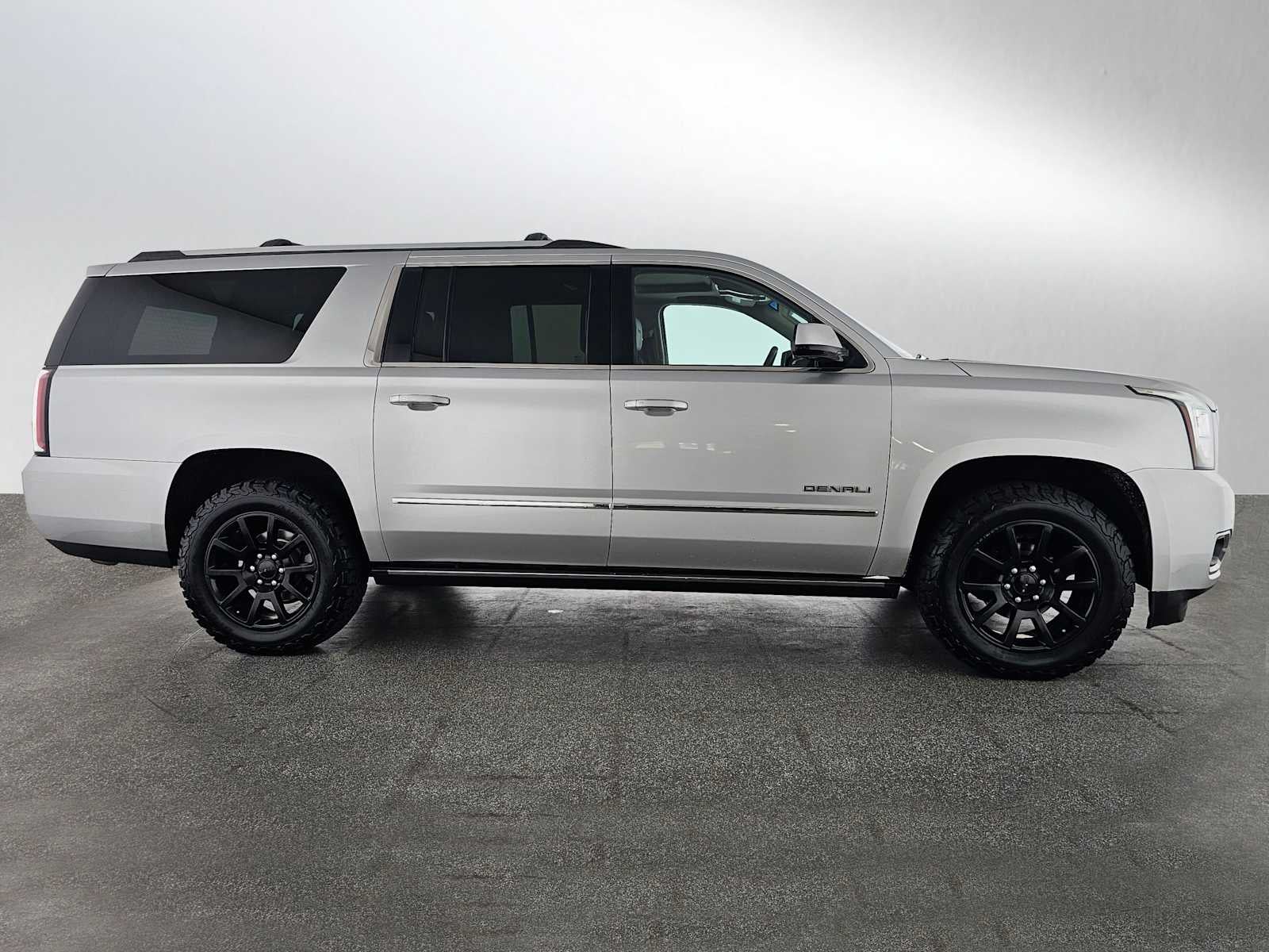 2015 GMC Yukon XL Denali