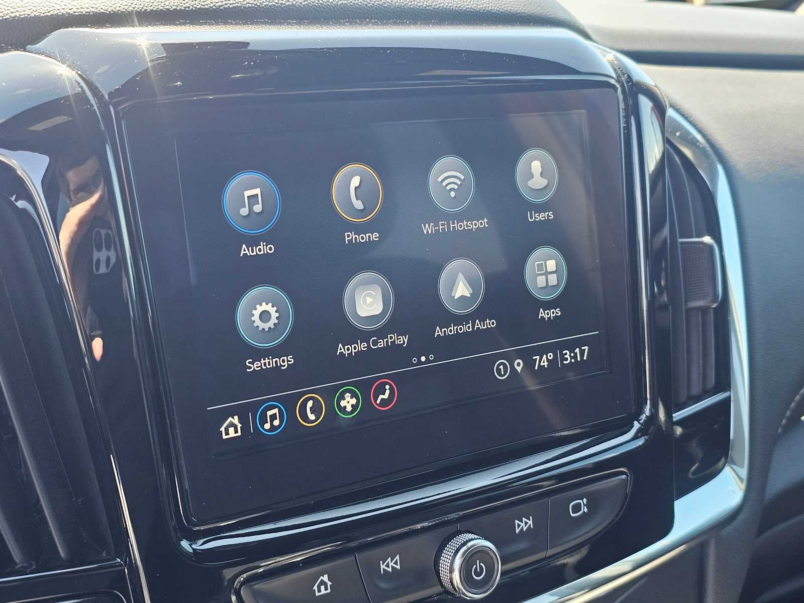 2023 Chevrolet Traverse LT Leather