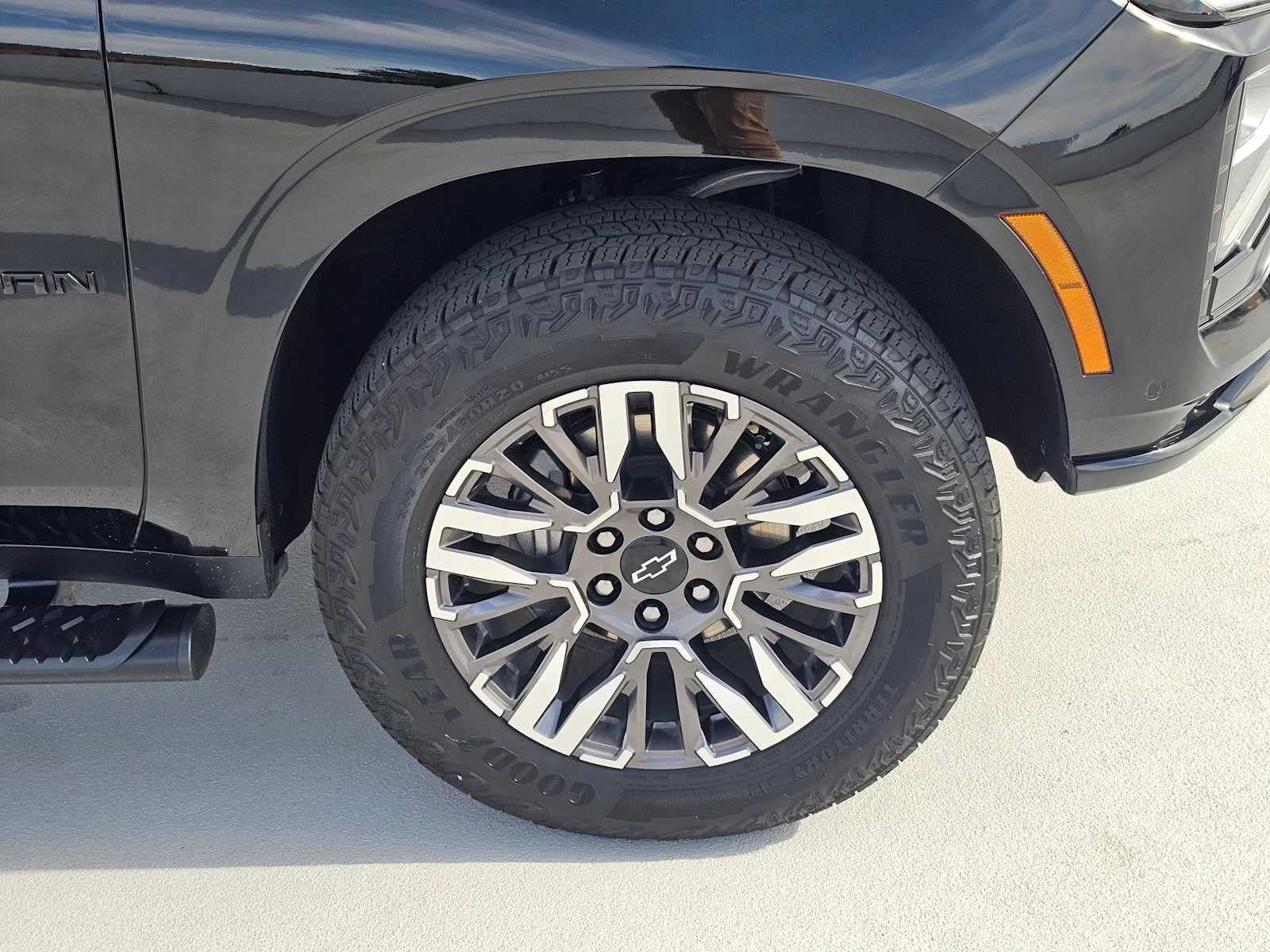 2025 Chevrolet Suburban Z71