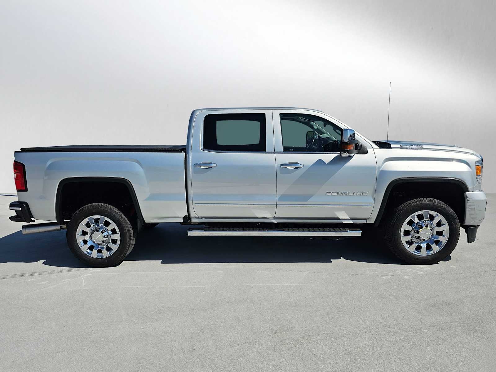 2017 GMC Sierra 2500 HD Denali