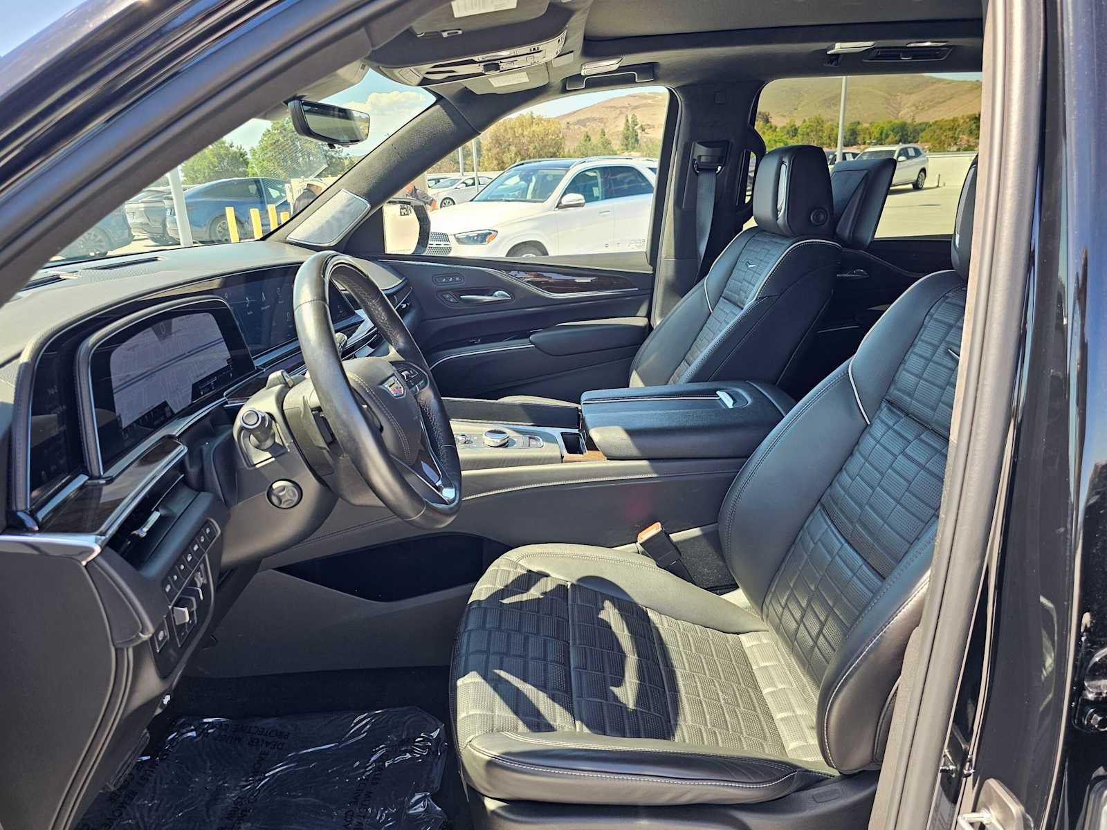 2024 Cadillac Escalade ESV Premium Luxury Platinum