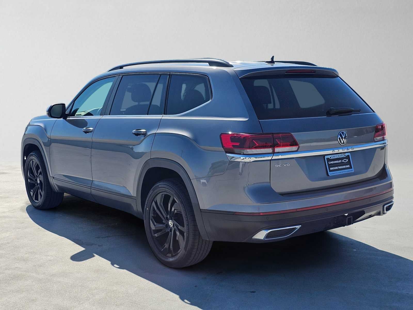 2022 Volkswagen Atlas 3.6L V6 SE w/Technology