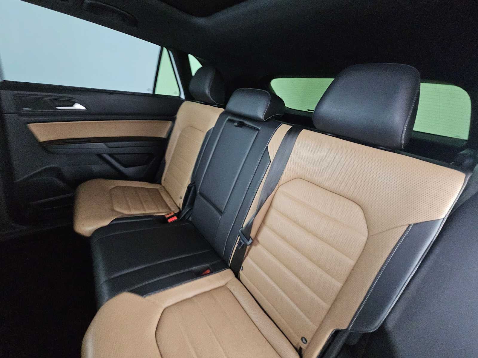 2020 Volkswagen Atlas Cross Sport 3.6L V6 SEL Premium R-Line