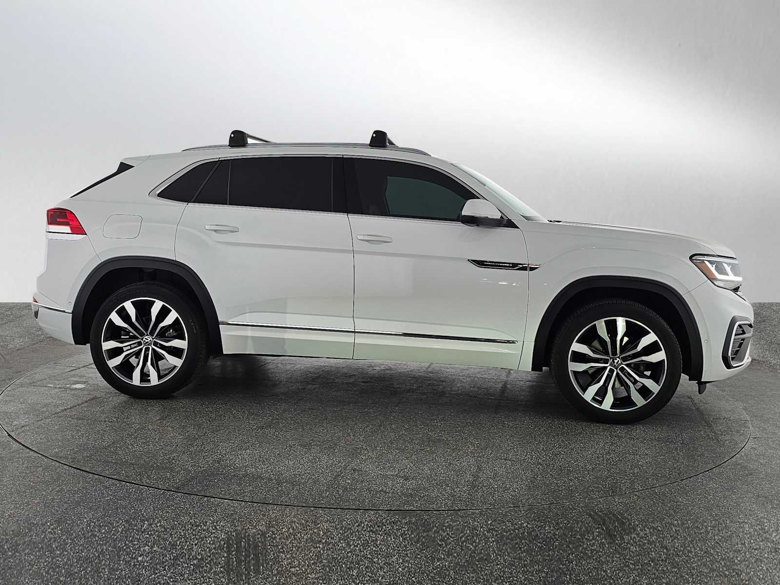 2020 Volkswagen Atlas Cross Sport 3.6L V6 SEL Premium R-Line