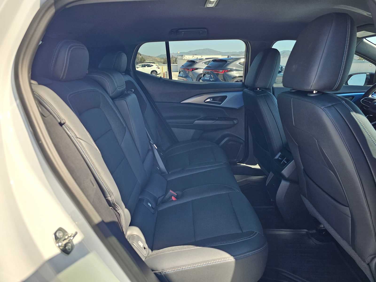 2024 Chevrolet Equinox EV 2LT