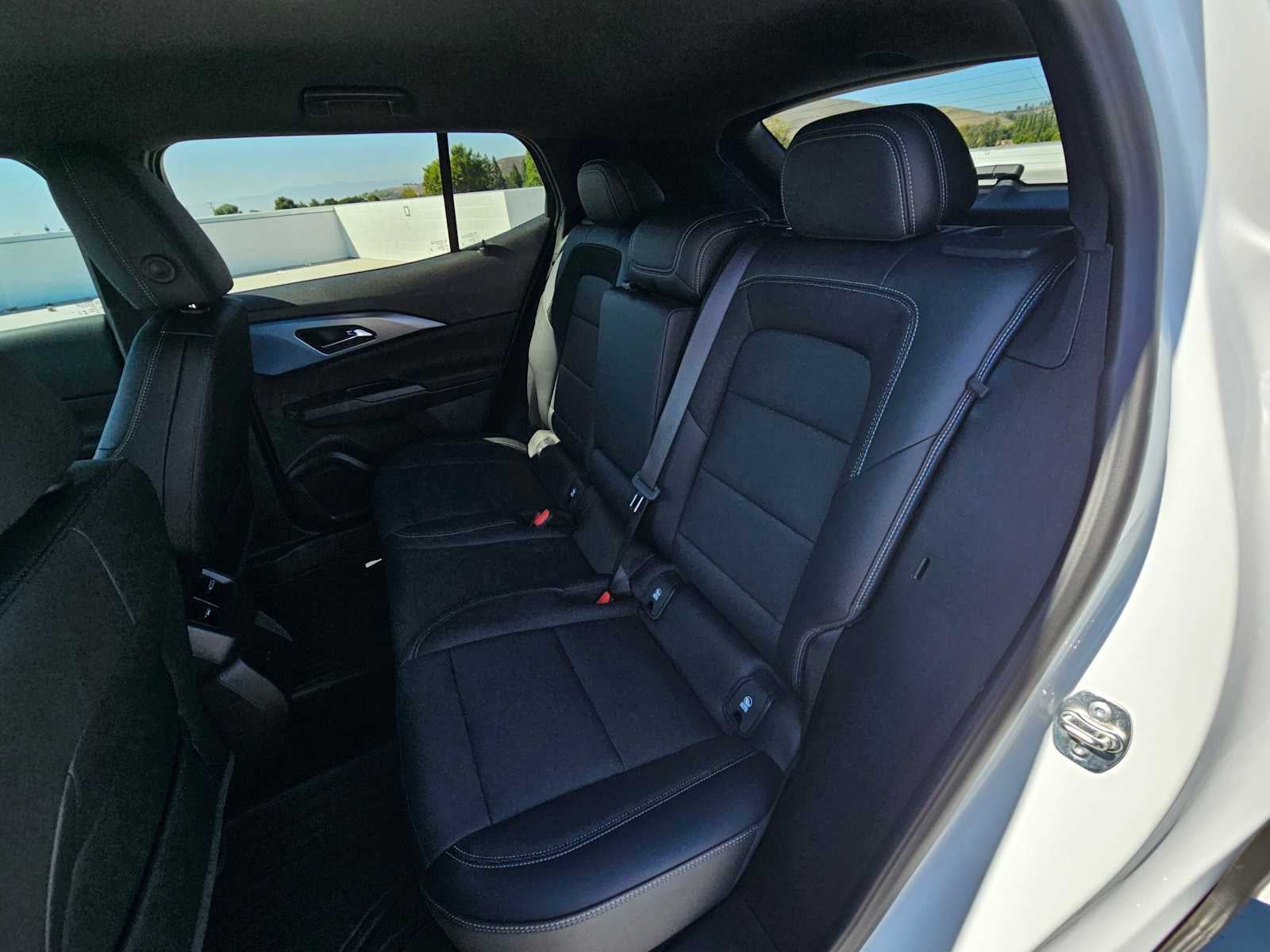 2024 Chevrolet Equinox EV 2LT