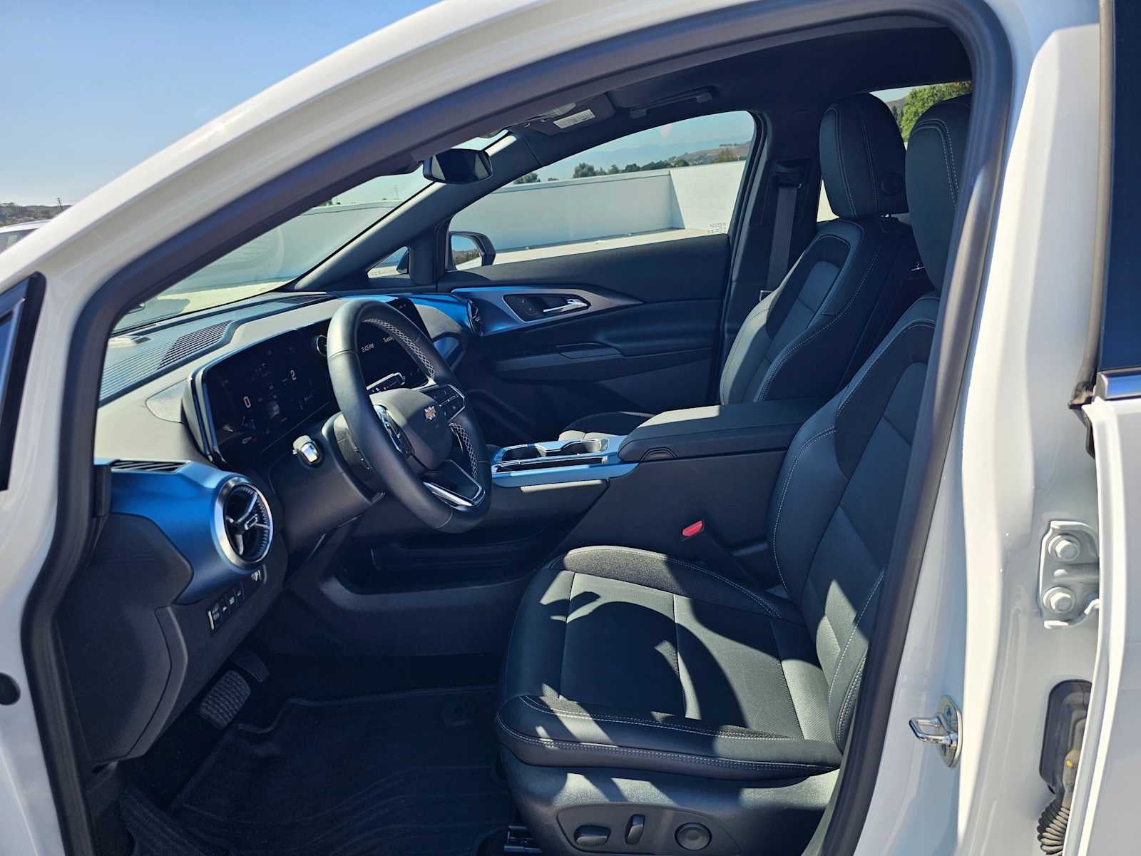 2024 Chevrolet Equinox EV 2LT