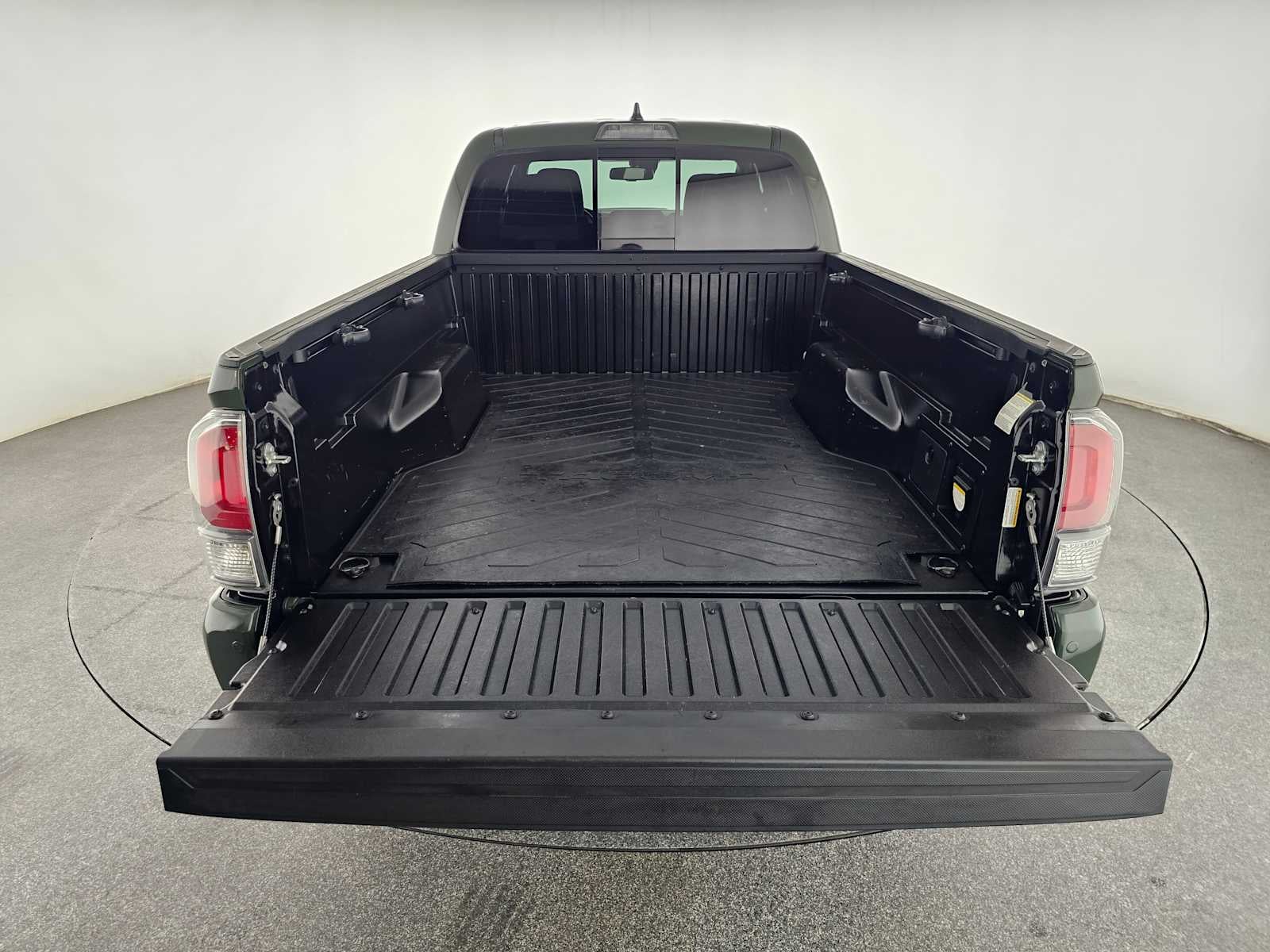 2022 Toyota Tacoma 4WD SR5