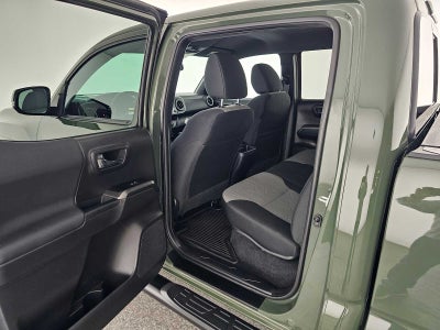 2022 Toyota Tacoma 4WD SR5