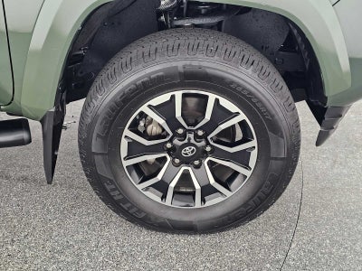 2022 Toyota Tacoma 4WD SR5