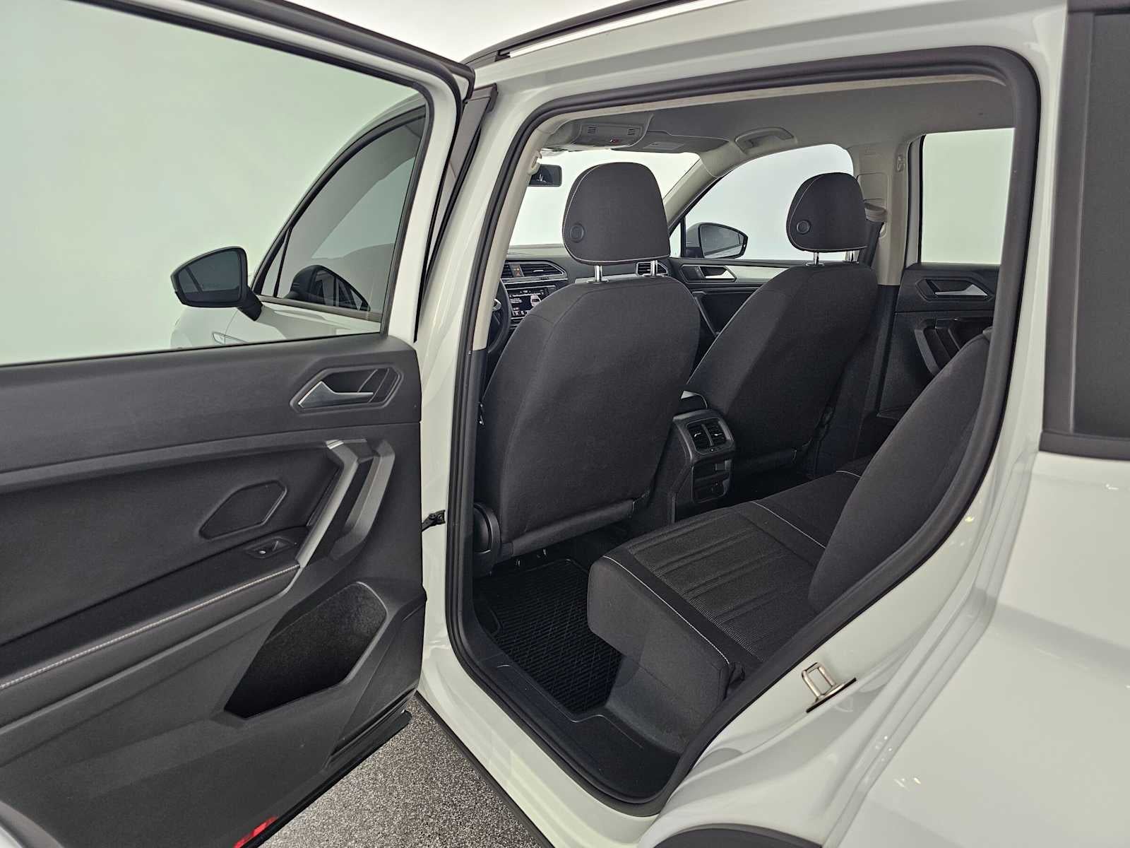 2022 Volkswagen Tiguan S