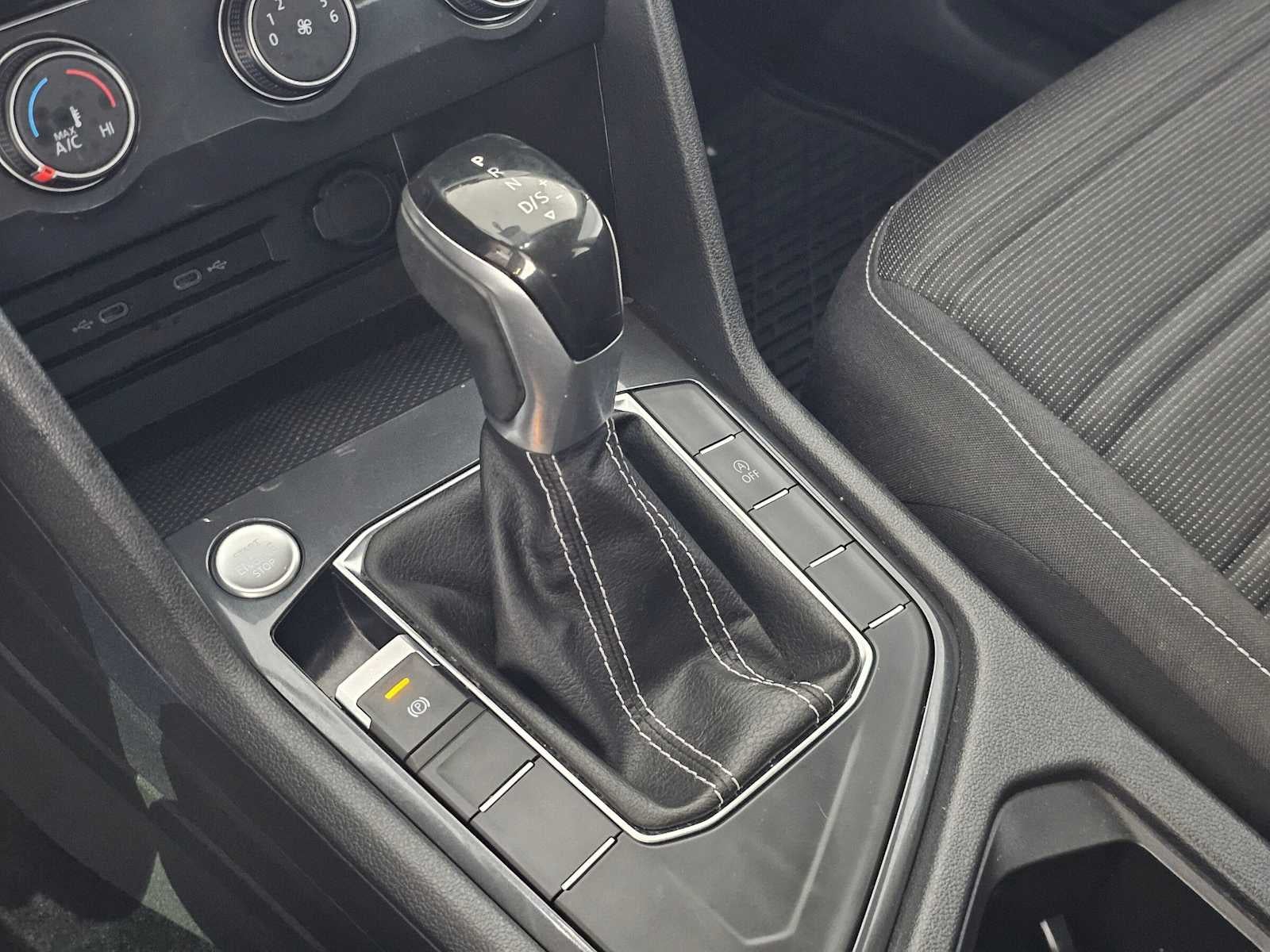 2022 Volkswagen Tiguan S
