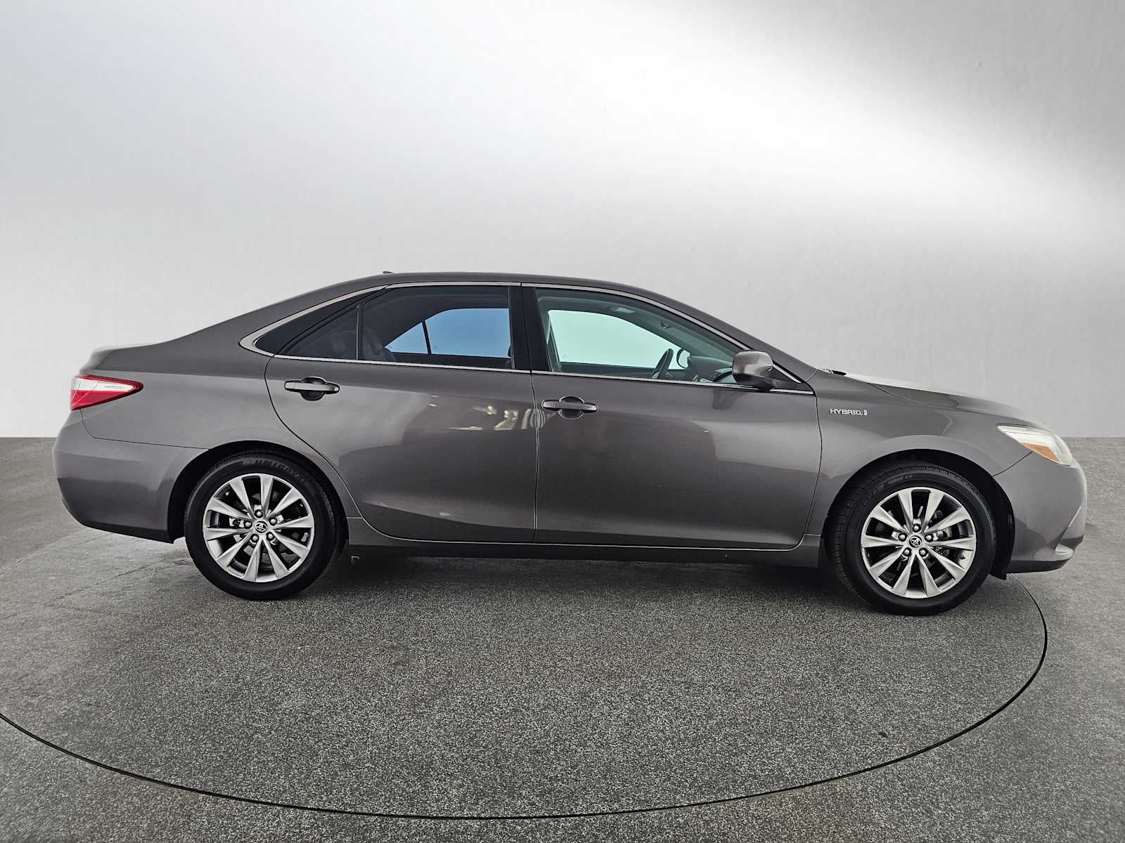 2015 Toyota Camry Hybrid LE