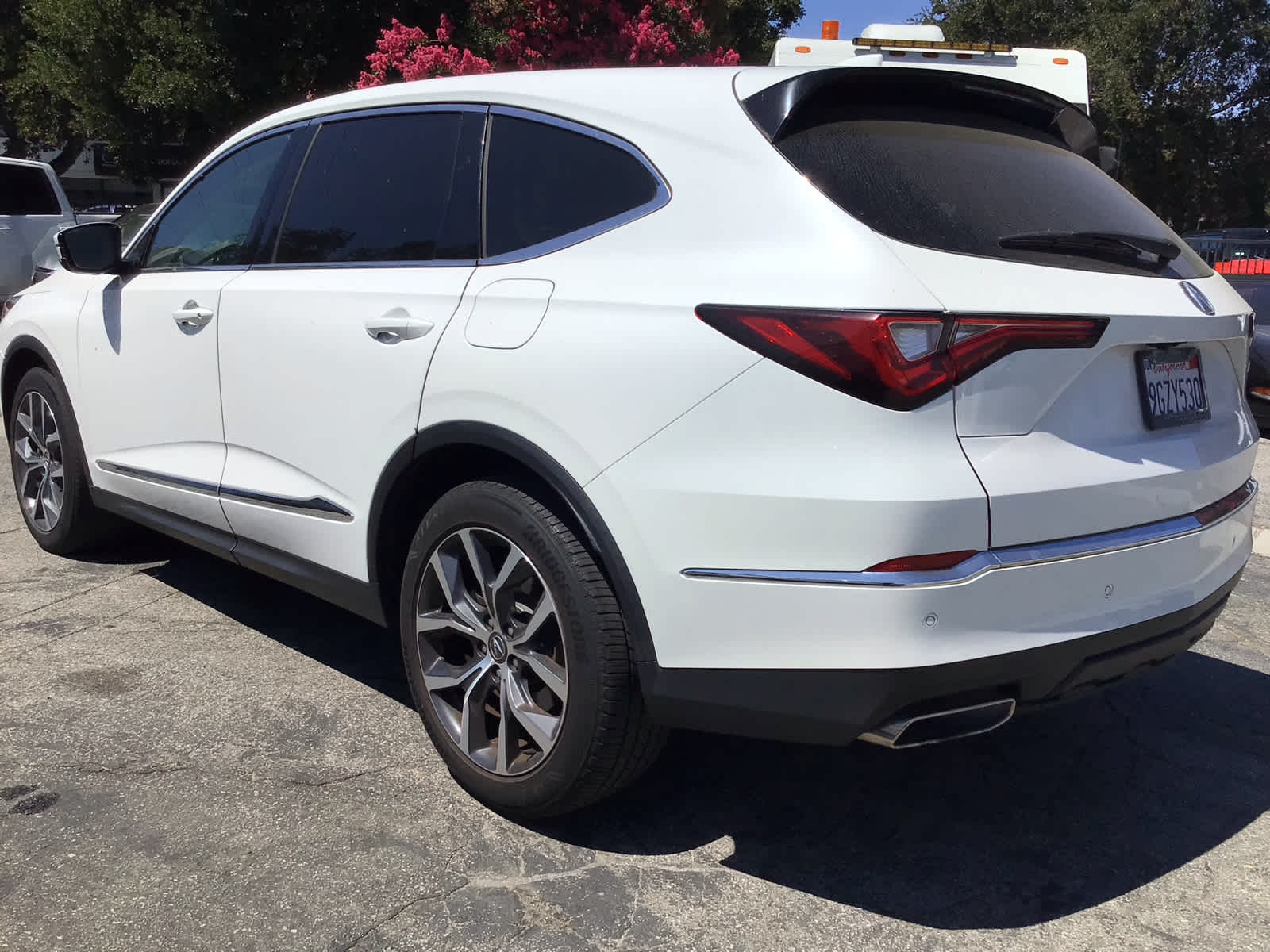 2023 Acura MDX w/Technology Package