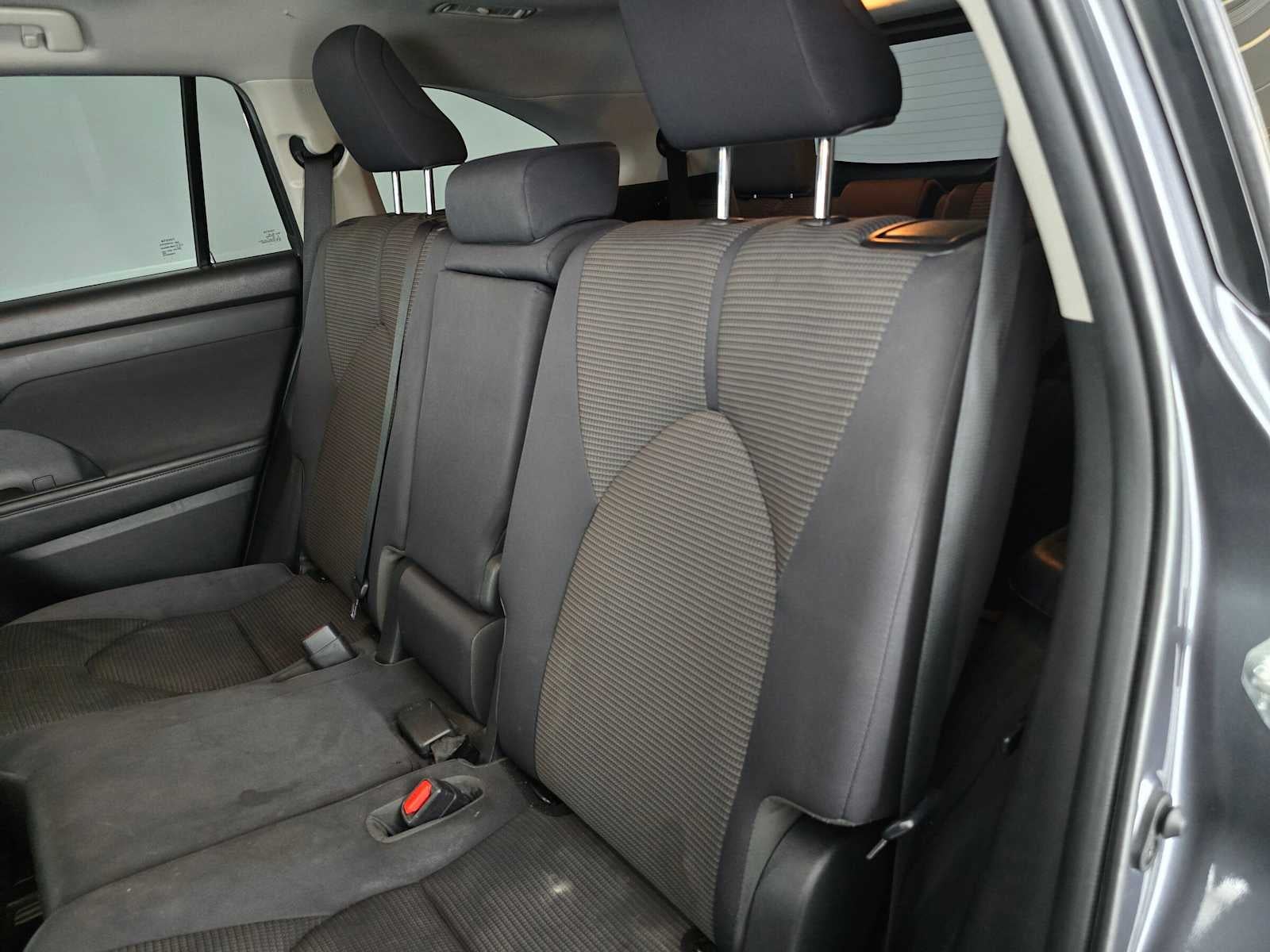 2020 Toyota Highlander L
