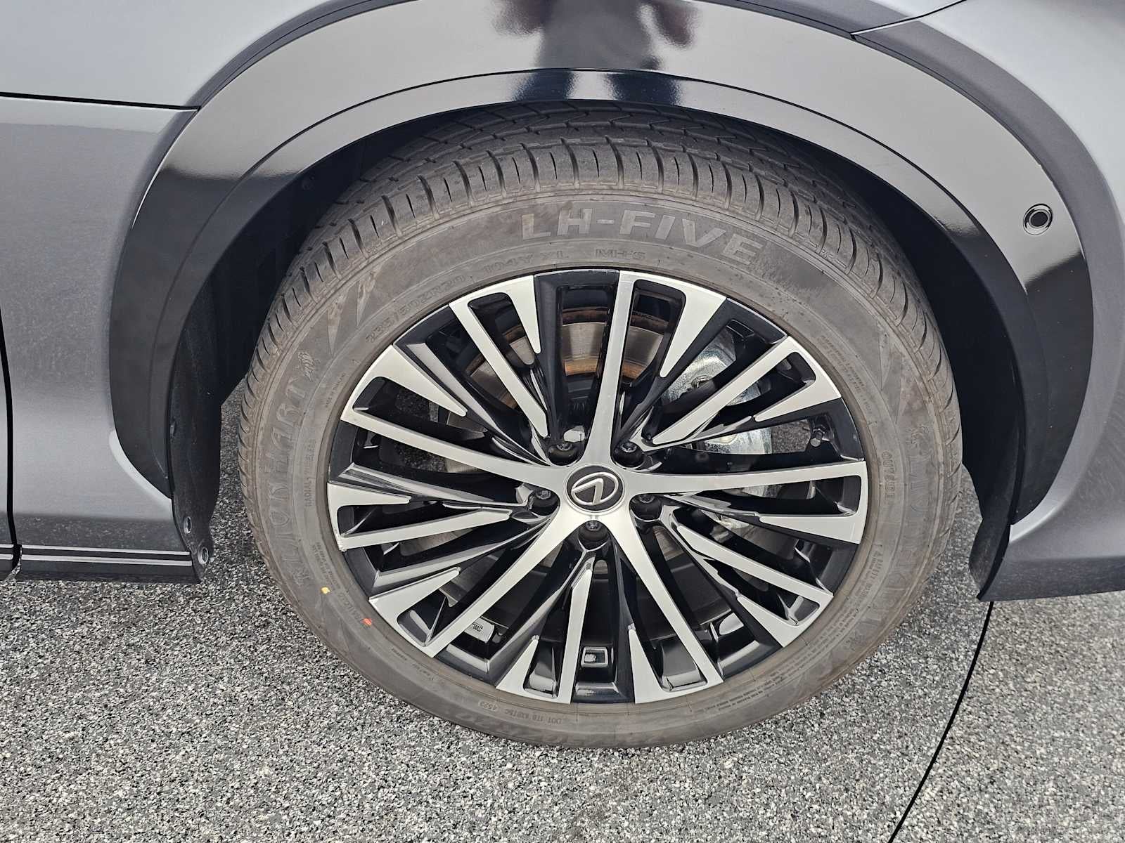 2023 Lexus RZ RZ 450e Premium