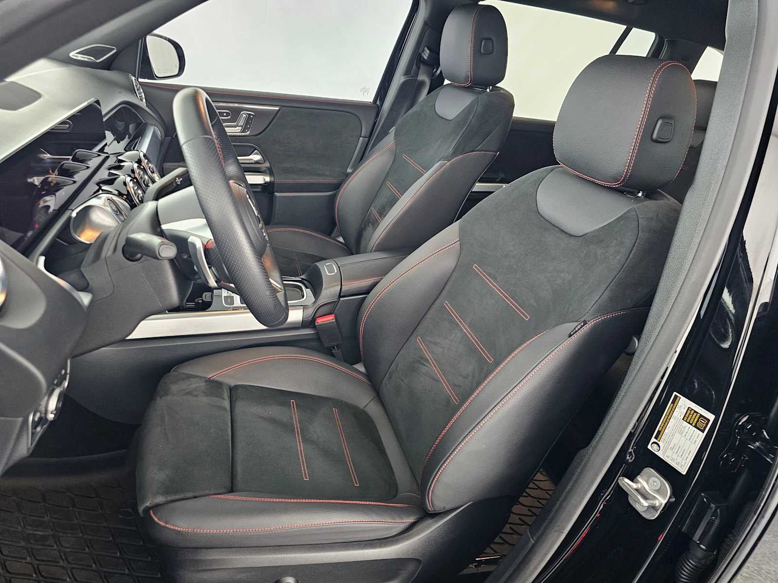 2024 Mercedes-Benz GLB GLB 250