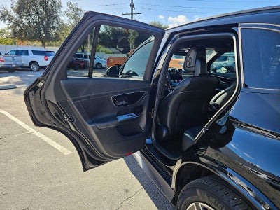 2025 Mercedes-Benz GLC GLC 300