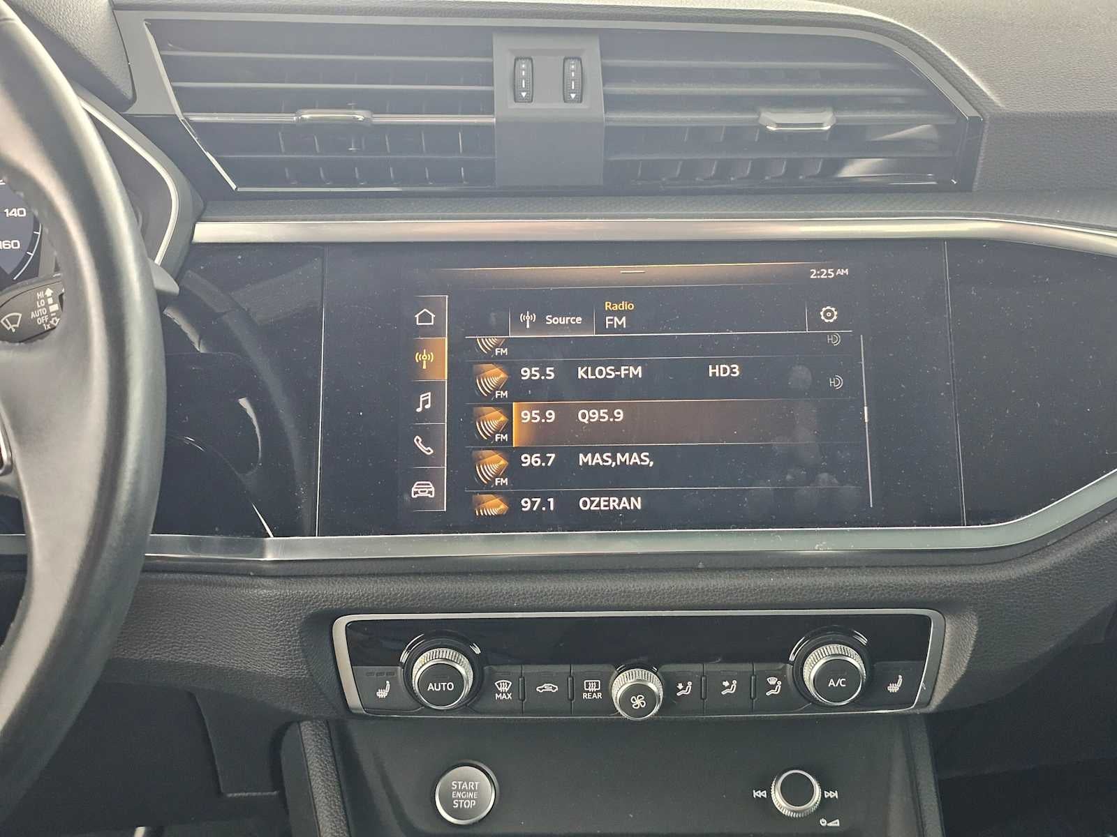 2020 Audi Q3 S line Premium