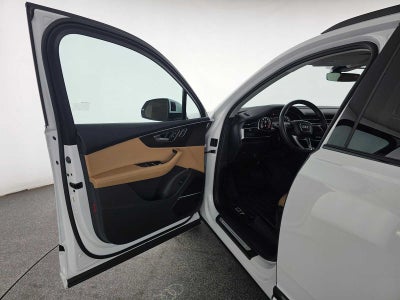 2023 Audi Q7 Premium Plus