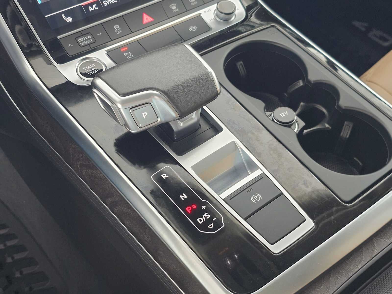 2023 Audi Q7 Premium Plus