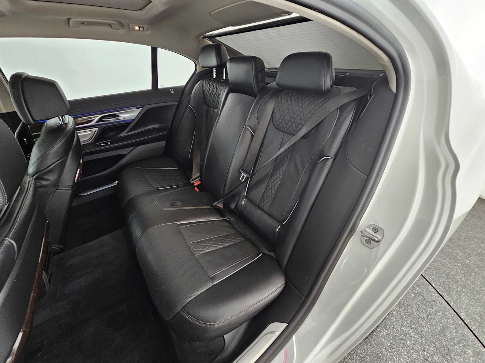 2022 BMW 7 Series 750i xDrive