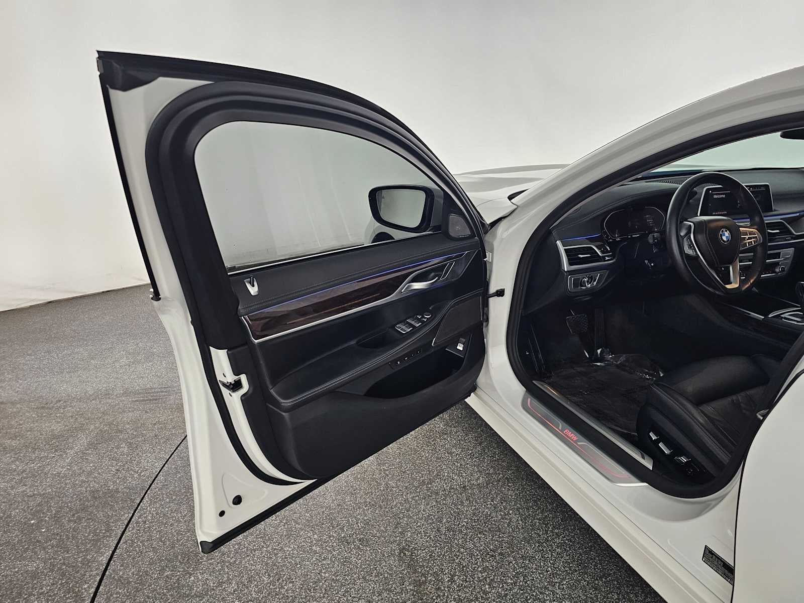 2022 BMW 7 Series 750i xDrive