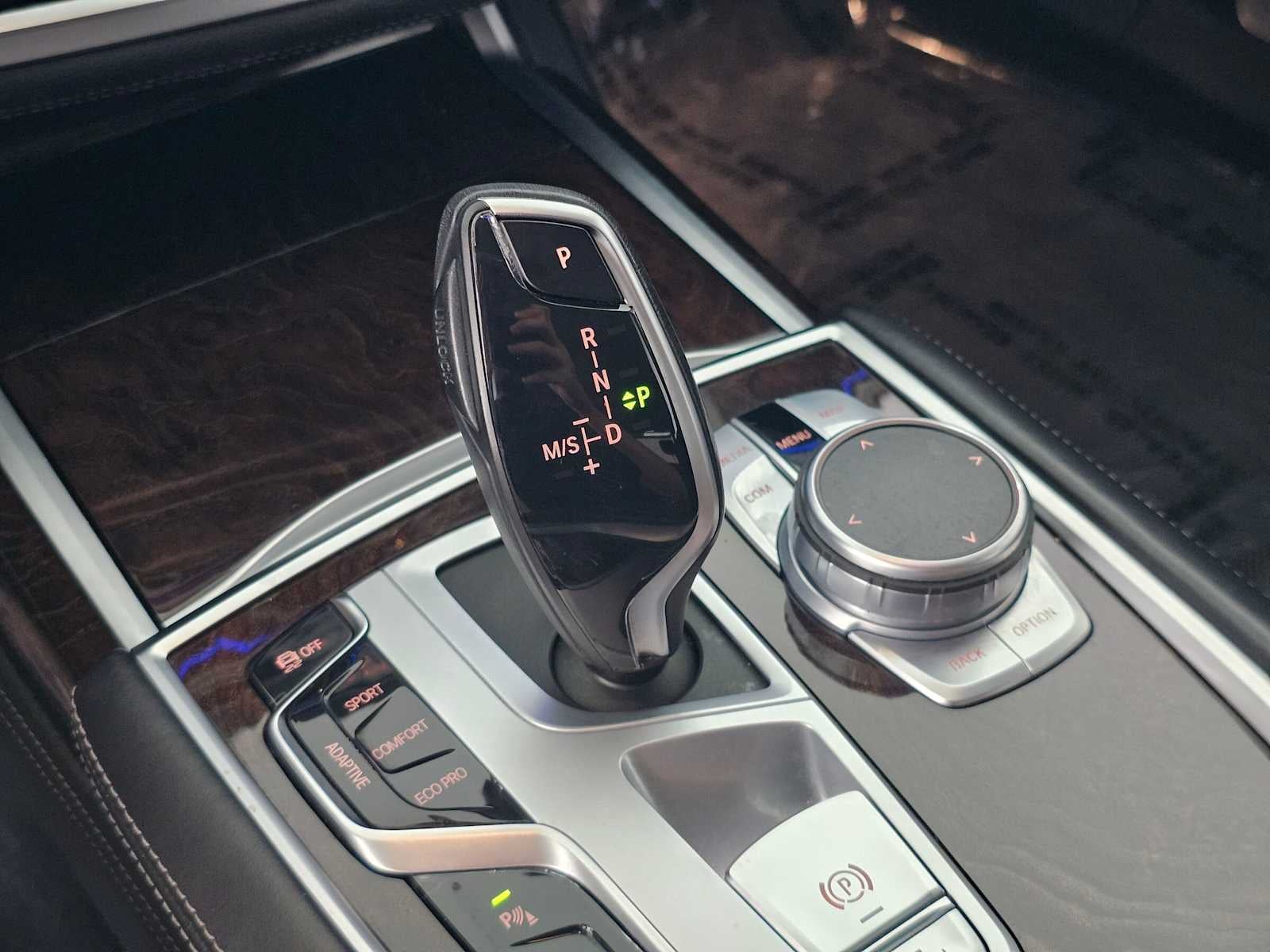 2022 BMW 7 Series 750i xDrive