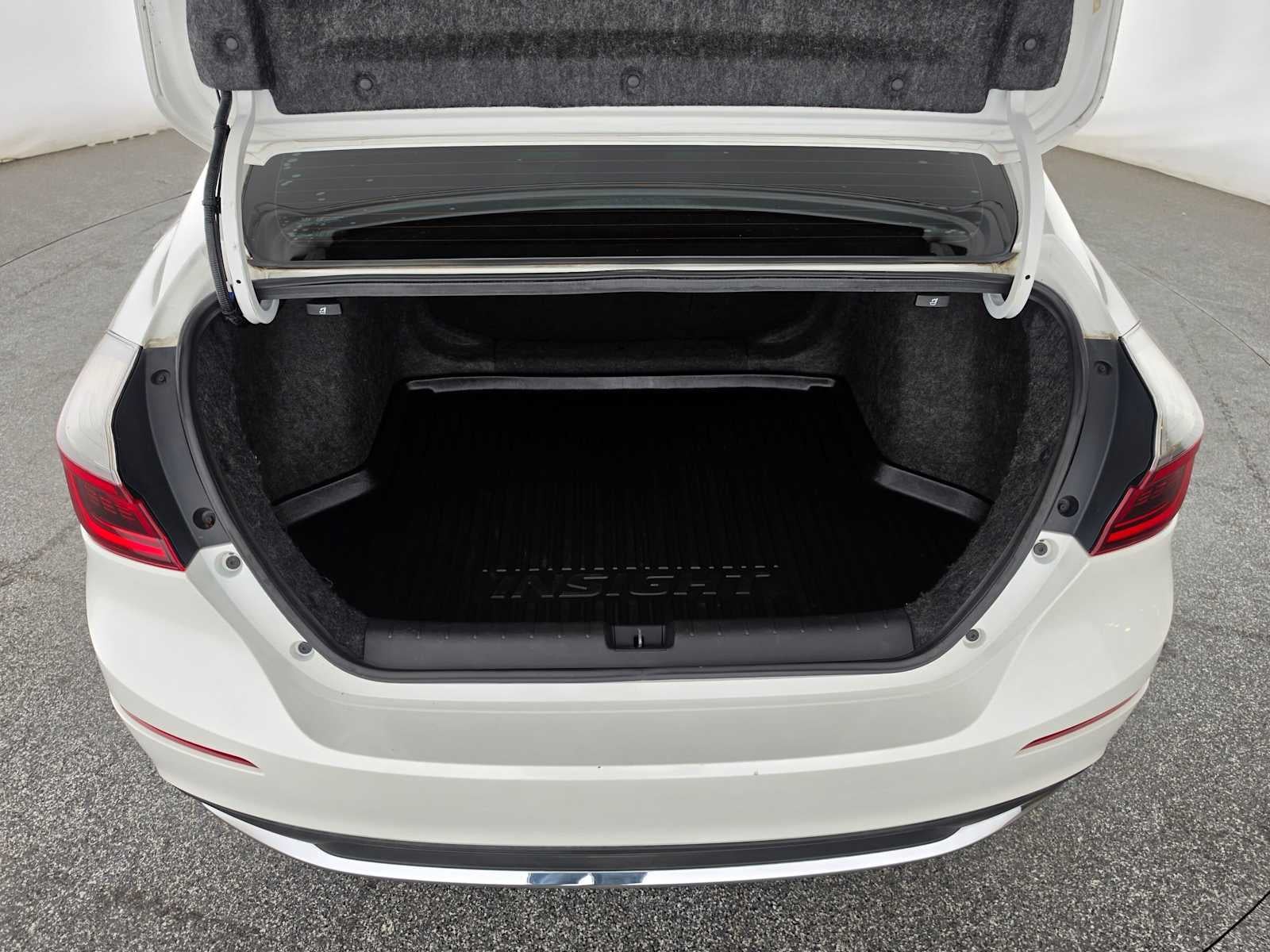 2019 Honda Insight Touring