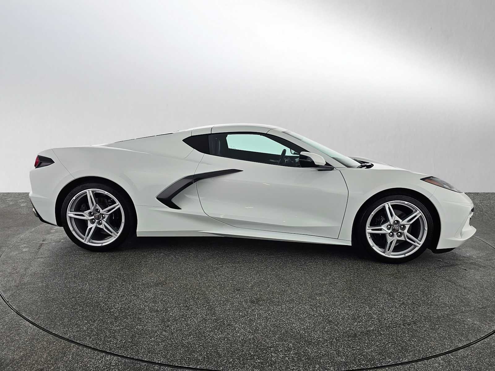 2025 Chevrolet Corvette Stingray 2LT