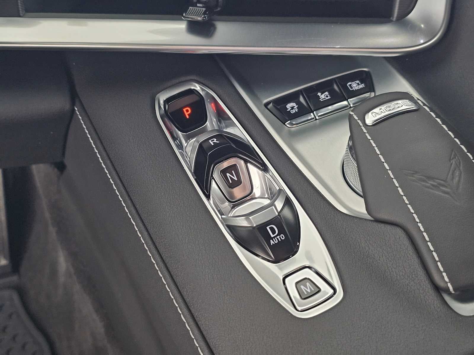 2025 Chevrolet Corvette Stingray 2LT