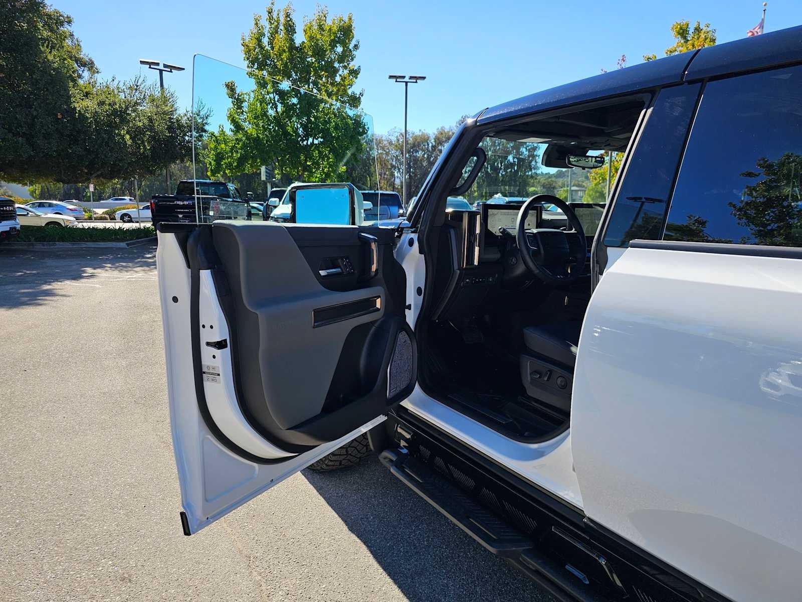 2025 GMC HUMMER EV SUV 3X