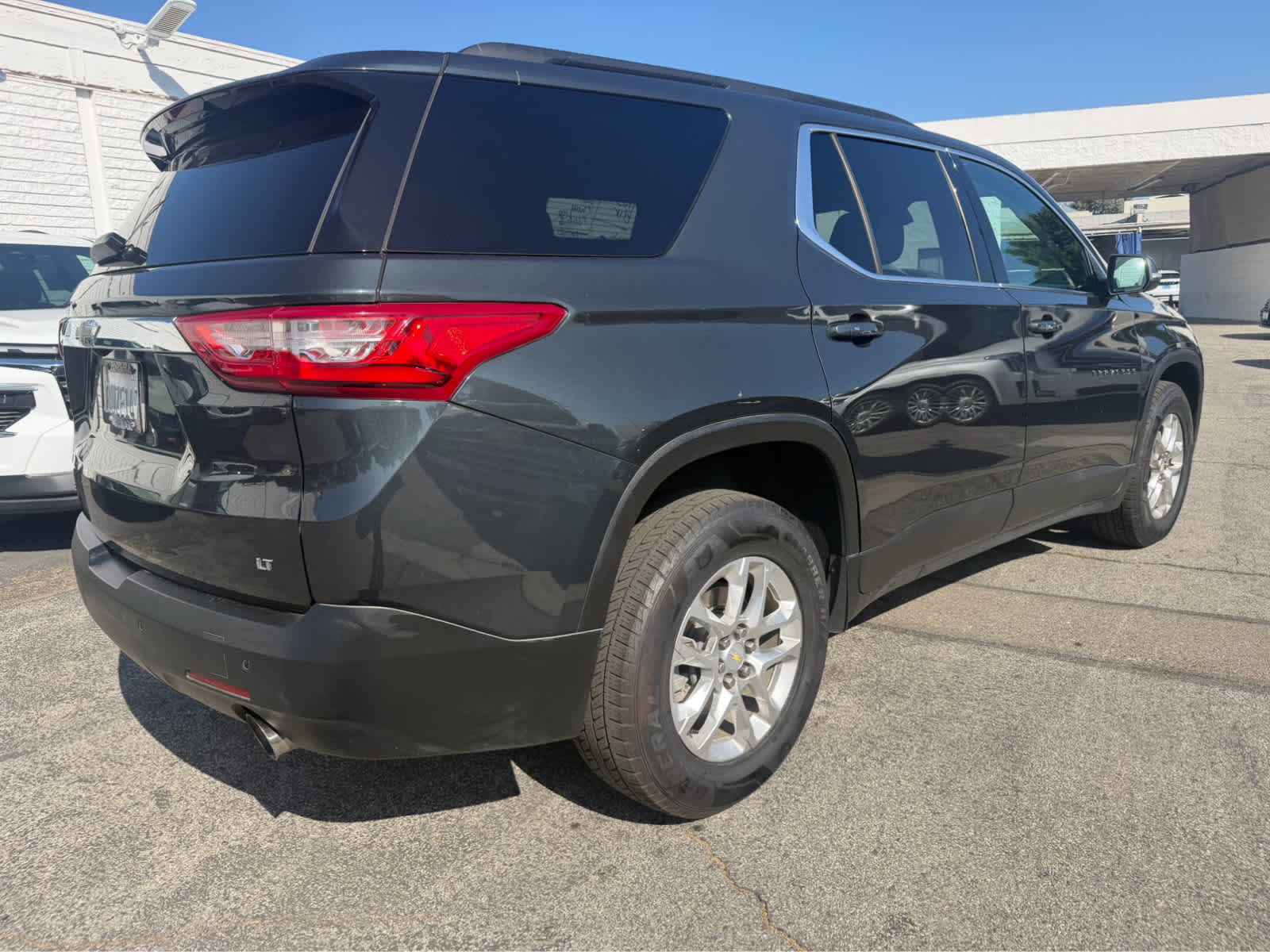 2021 Chevrolet Traverse LT Leather