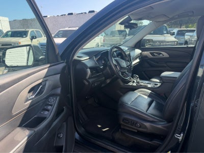 2021 Chevrolet Traverse LT Leather