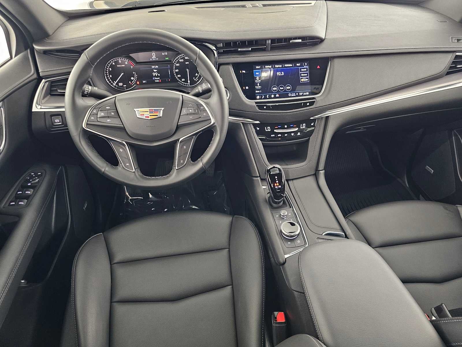 2026 Cadillac XT5 Luxury