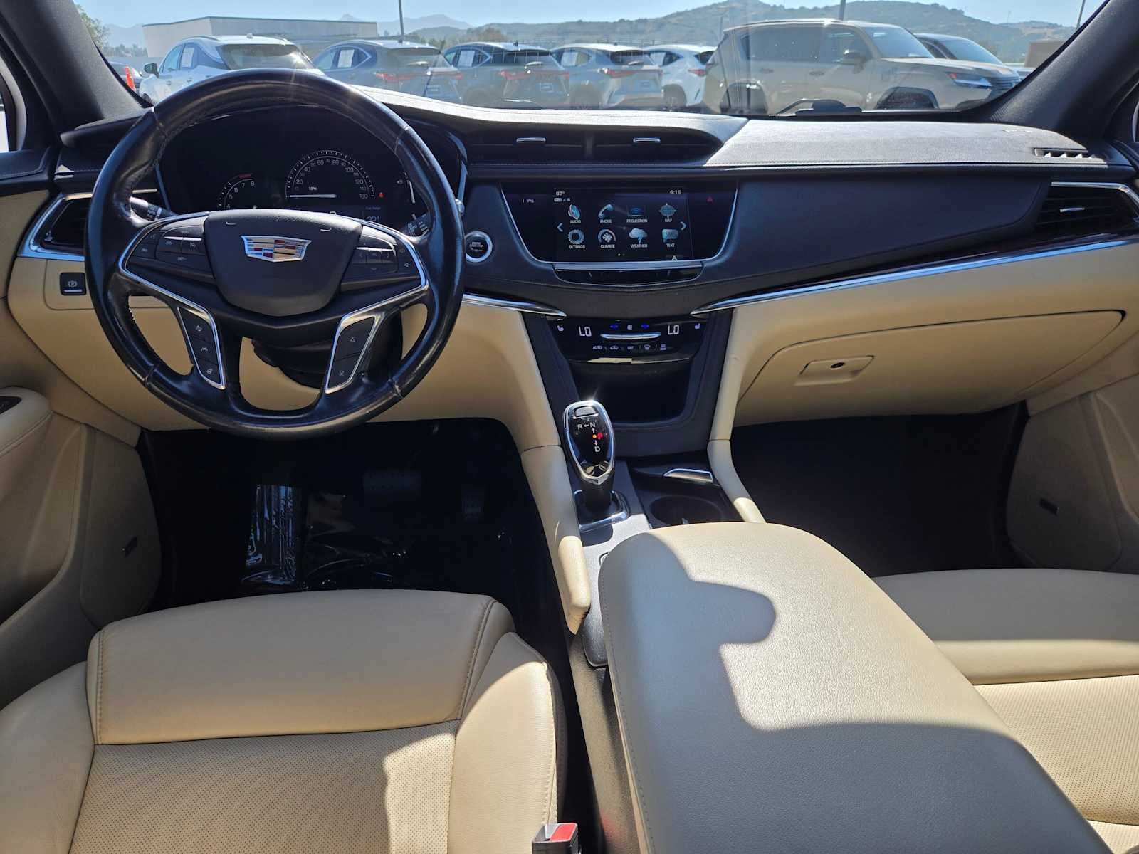 2019 Cadillac XT5 Luxury FWD