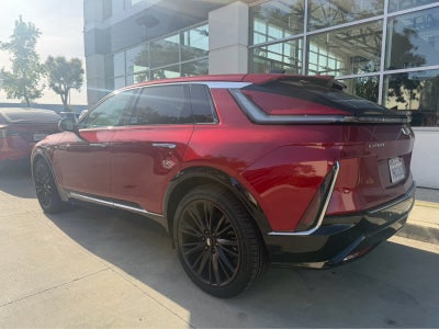 2025 Cadillac LYRIQ Luxury 3
