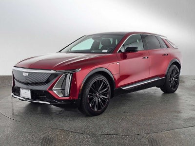 2025 Cadillac LYRIQ Luxury 3