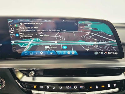 2025 Cadillac LYRIQ Luxury 3