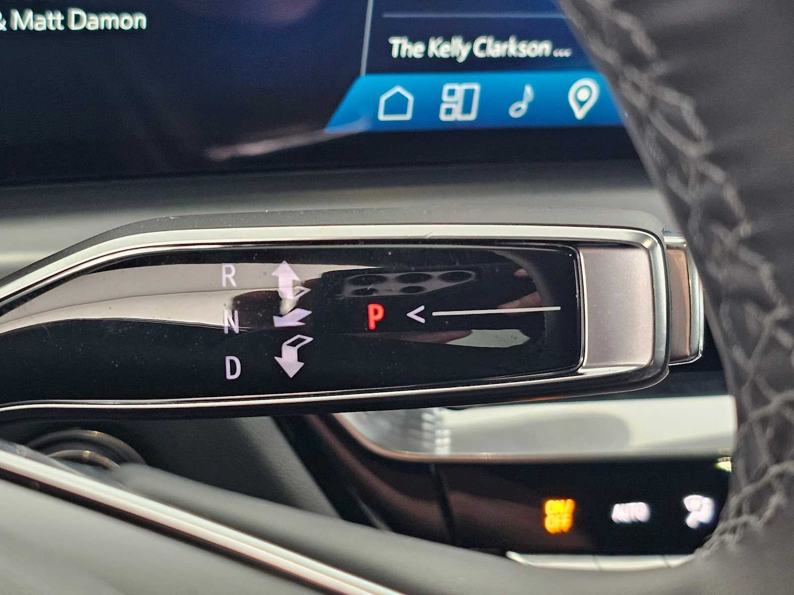 2024 Cadillac LYRIQ Sport 3