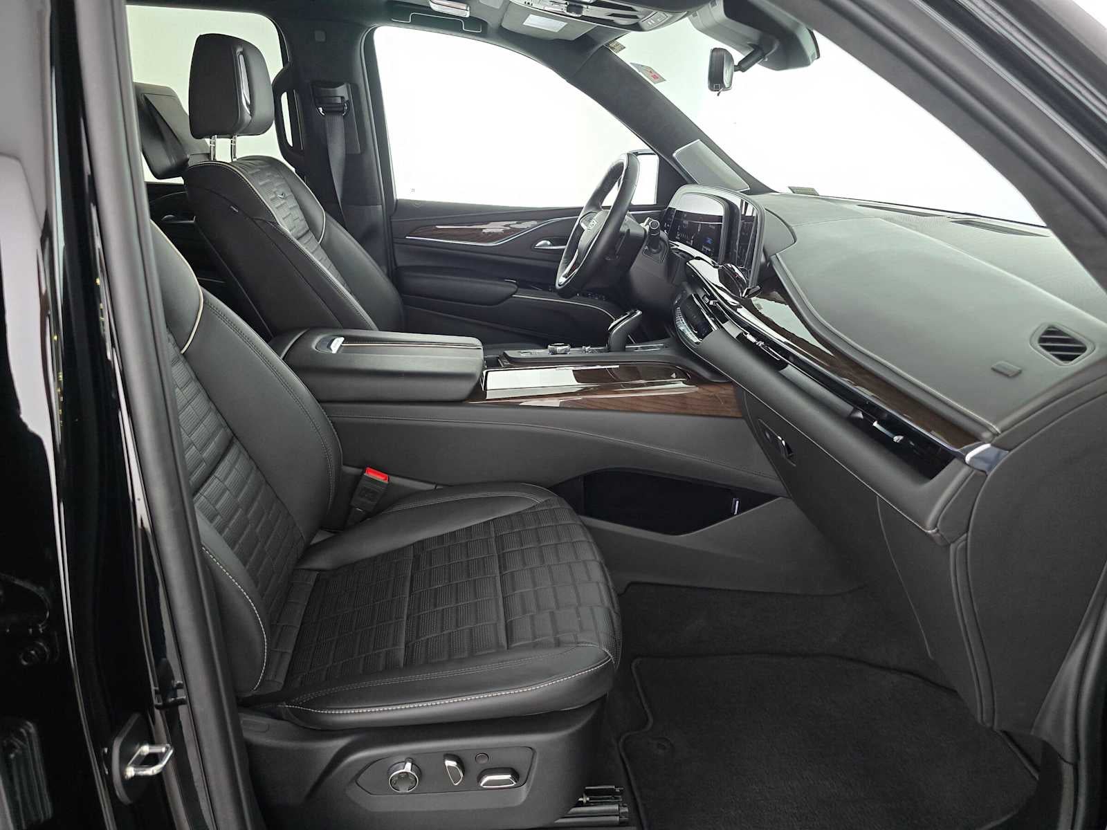 2024 Cadillac Escalade ESV Premium Luxury Platinum