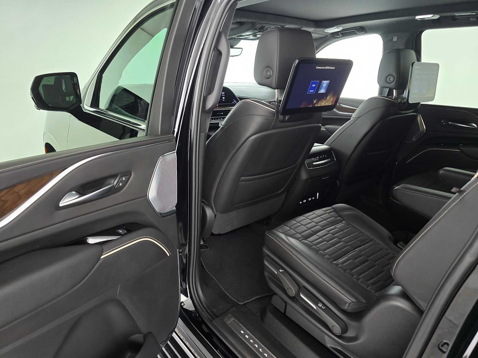 2024 Cadillac Escalade ESV Premium Luxury Platinum