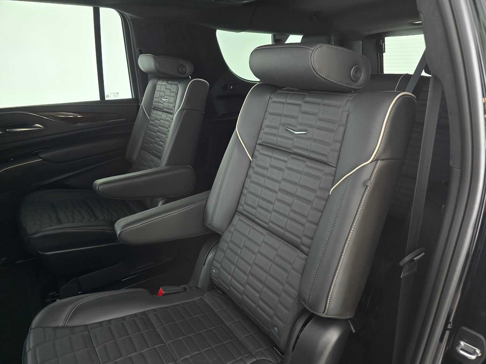 2024 Cadillac Escalade ESV Premium Luxury Platinum