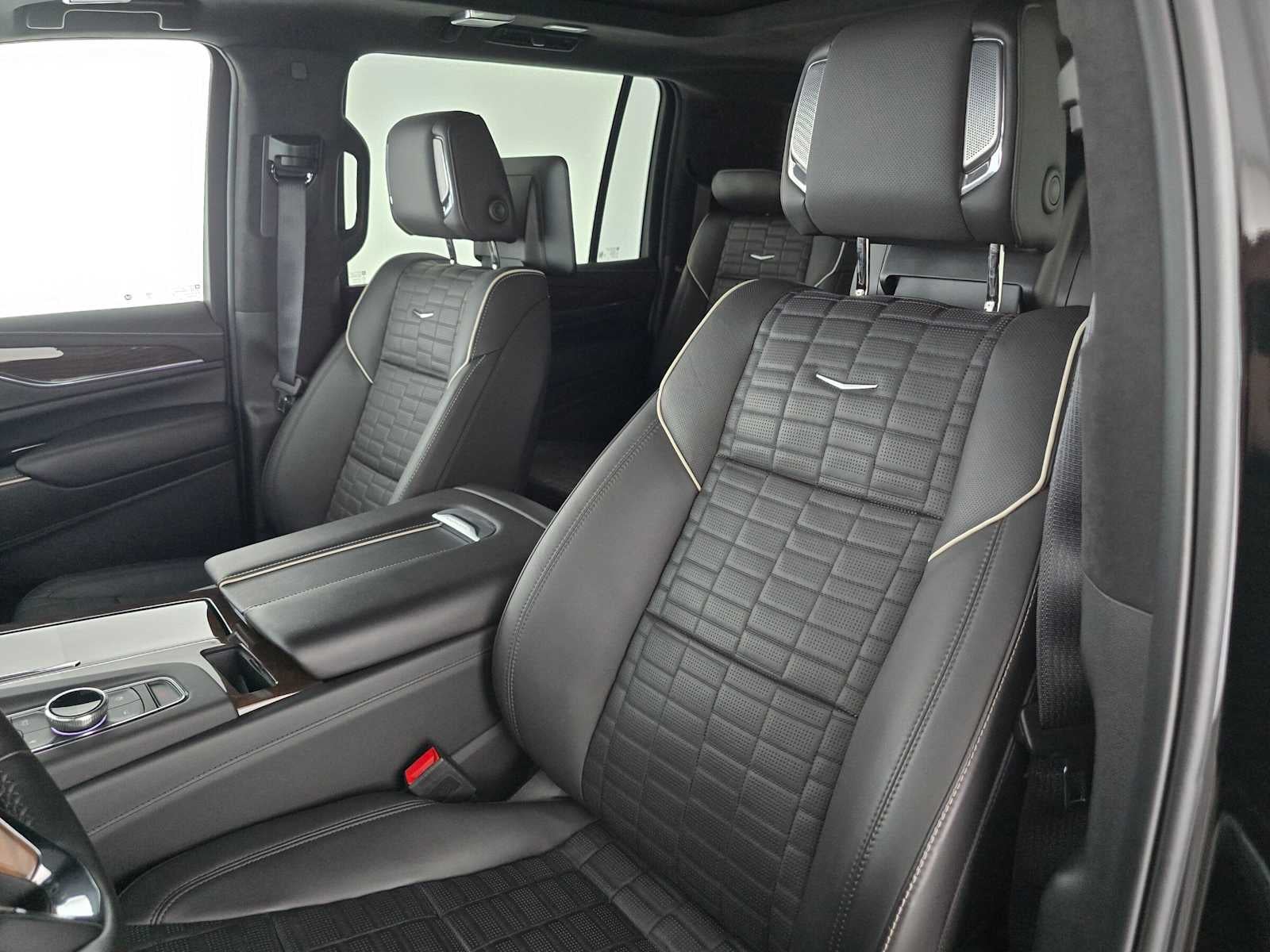 2024 Cadillac Escalade ESV Premium Luxury Platinum