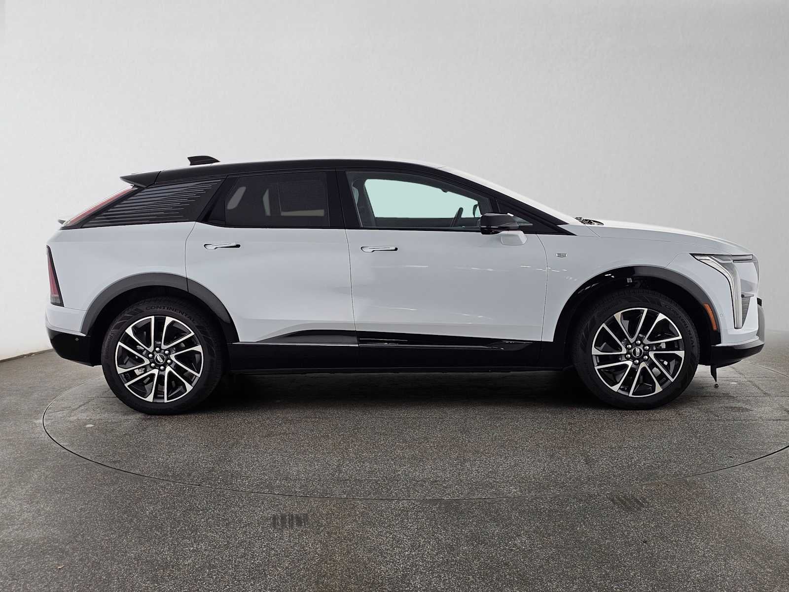 2027 Cadillac OPTIQ Premium Sport